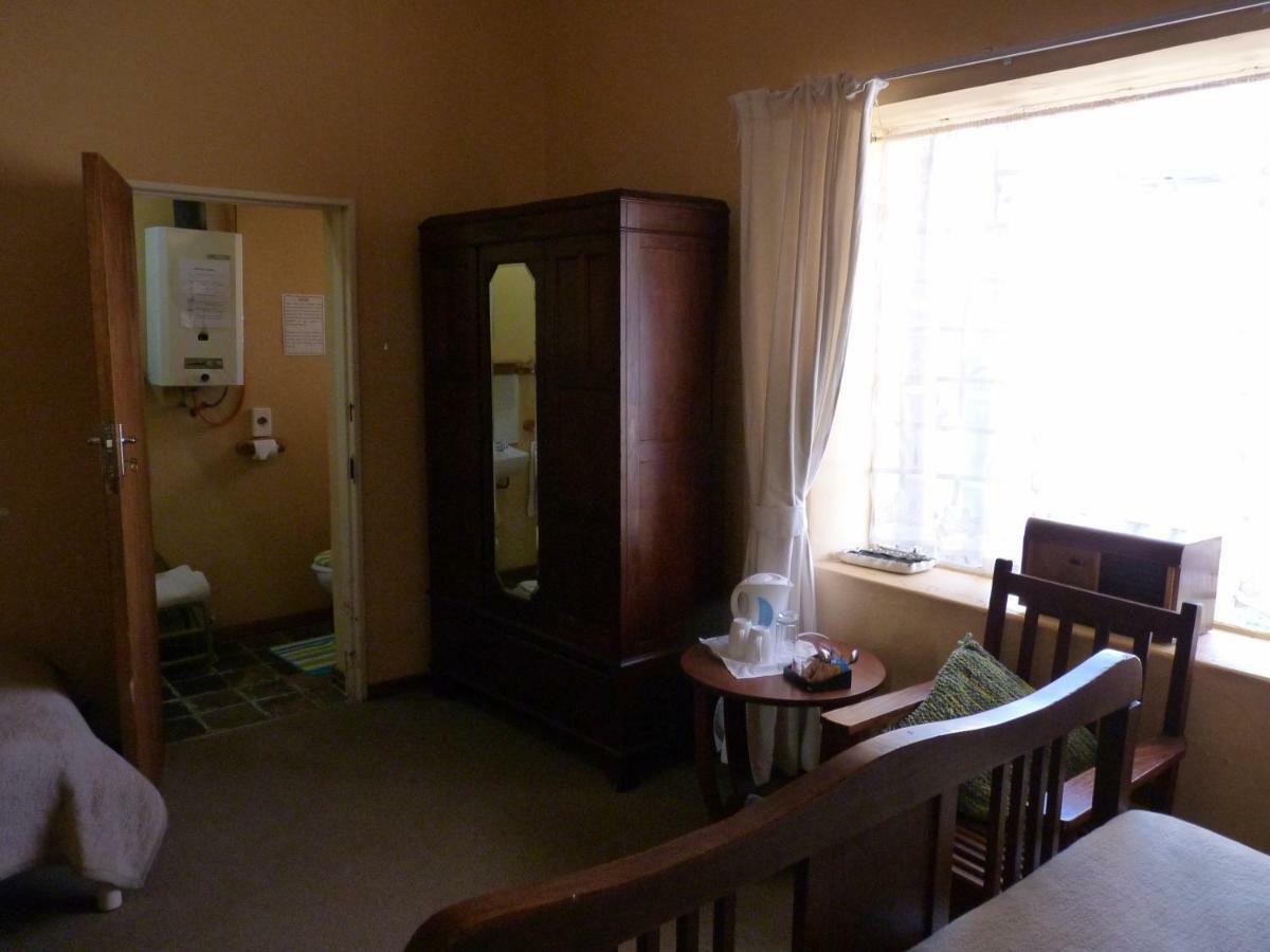 Walkerbouts Inn Rhodes Ngoại thất bức ảnh